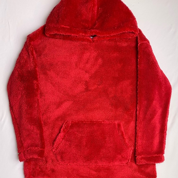 The Children's Place Other - NWT!! Red hoodie, size M and XL from The Children’s Place.